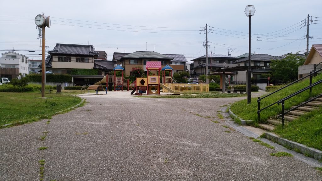 坂畑公園（豊明市栄町坂畑）遊具