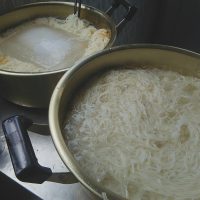 三崎小学校で流しそうめん