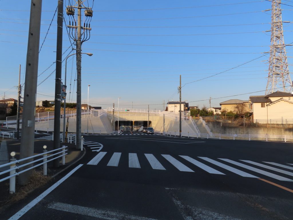 豊明市道桜ヶ丘沓掛線 内山交差点