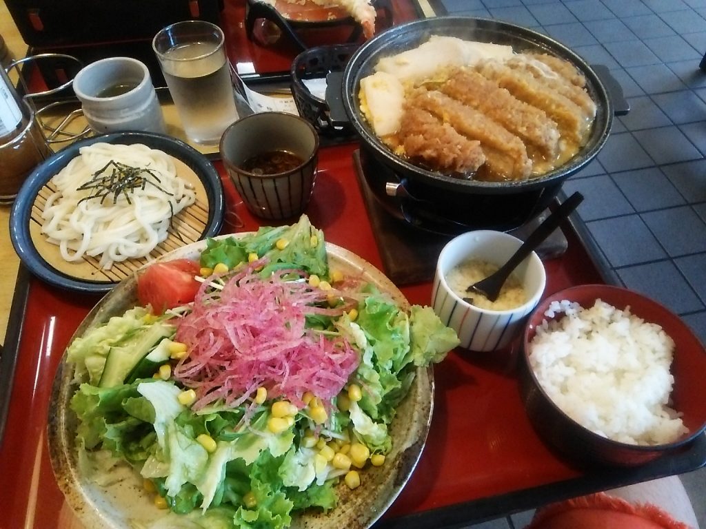 HPやブログより大切なこと 豊明市さがみかつ丼