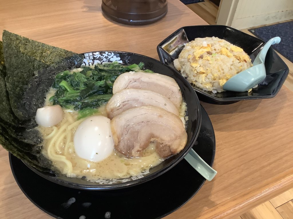 豊明市 ラーメン 町田商店