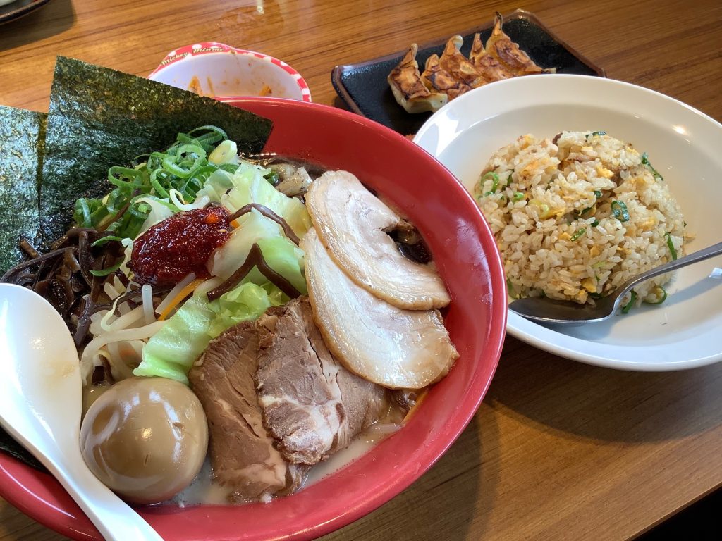 豊明のラーメン屋ではない