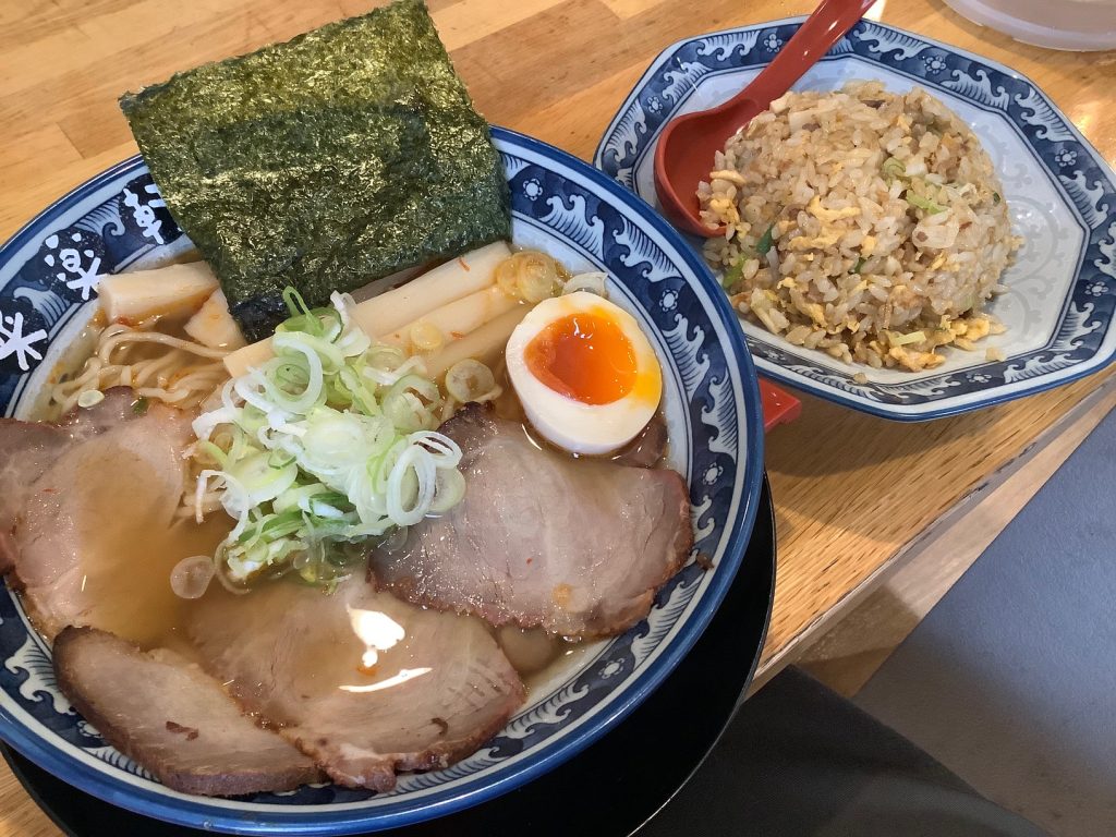 豊明市のラーメン屋じゃないよ