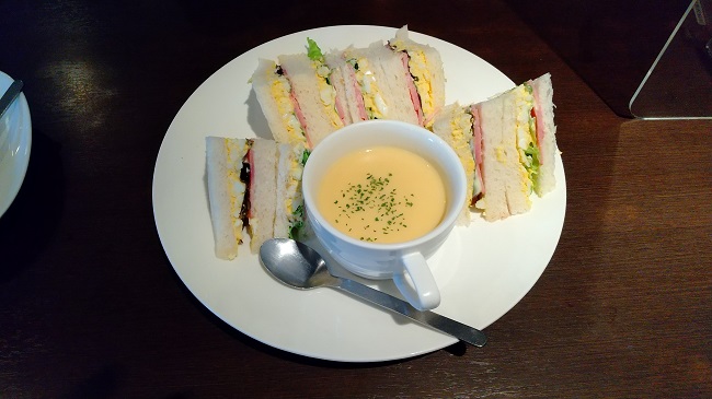 ブラウンビーンズランチ
