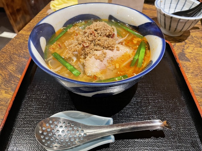 よなき屋さん塩台湾ラーメン